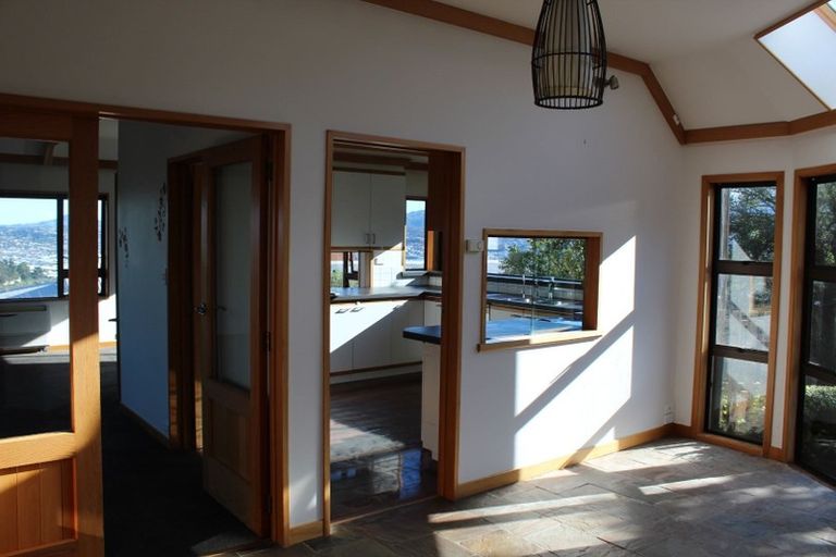 Photo of property in 8c Elliffe Place, Shiel Hill, Dunedin, 9013