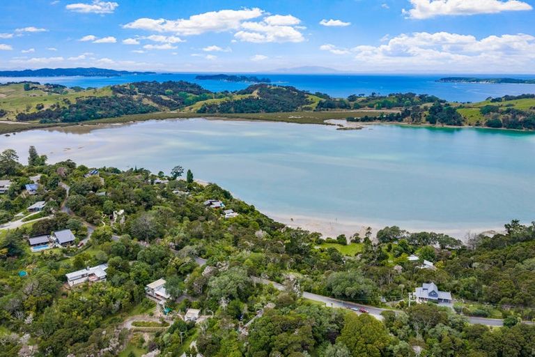 Photo of property in 20 Young Street, Mahurangi East, Warkworth, 0982