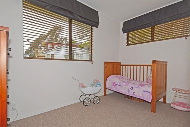 Photo of property in 39 Waimea Road, Waikanae Beach, Waikanae, 5036