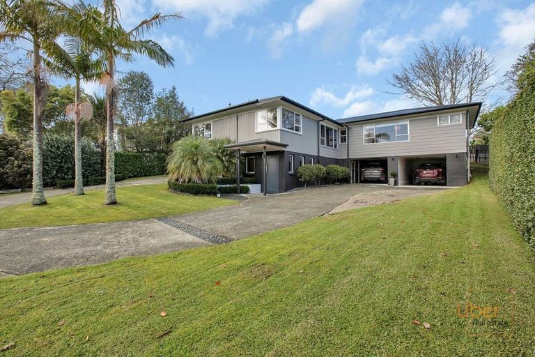 Photo of property in 208 Hurndall Street West, Maungaturoto, 0520