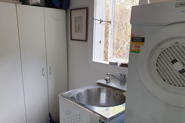 Photo of property in 7 Hoggard Street, Vogeltown, Wellington, 6021