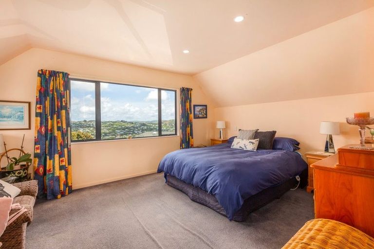 Photo of property in 8b Pelorous Street, Paparangi, Wellington, 6037
