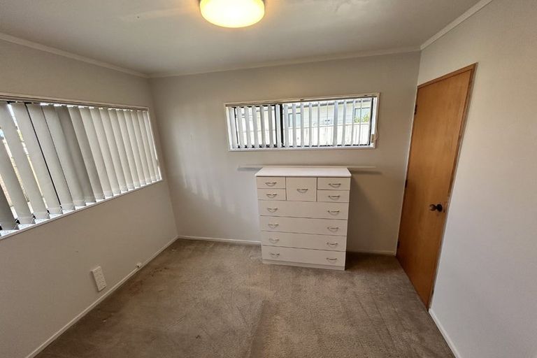 Photo of property in 58 Carnoustie Drive, Wattle Downs, Auckland, 2103