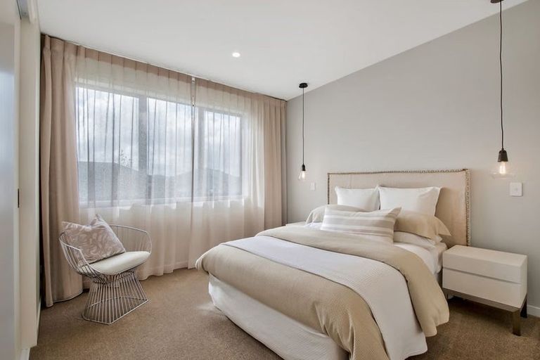 Photo of property in 186 Wainui Road, Silverdale, 0932