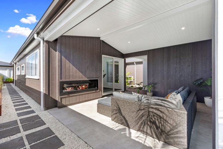 Photo of property in 8 Montiicola Drive, Papamoa Beach, Papamoa, 3118