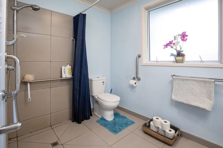 Photo of property in 1231 Queen Charlotte Drive, Linkwater, Picton, 7281