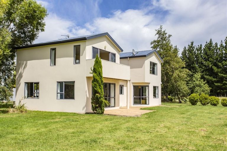 Photo of property in 2 Campbell Lane, Oxford, 7430