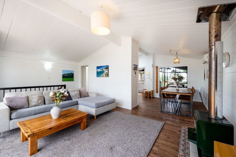 Photo of property in 32 Riverview Road, Panmure, Auckland, 1072