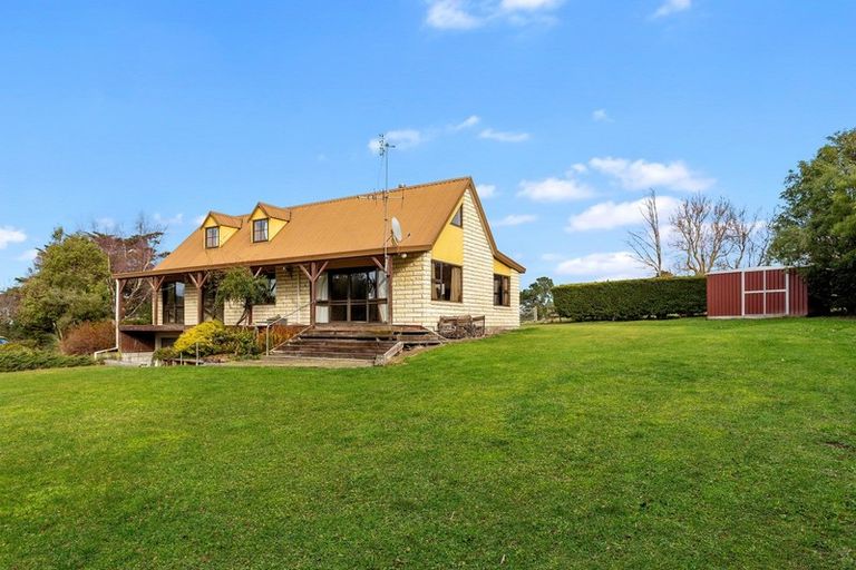 Photo of property in 104 Sales Road, Oxford, 7495