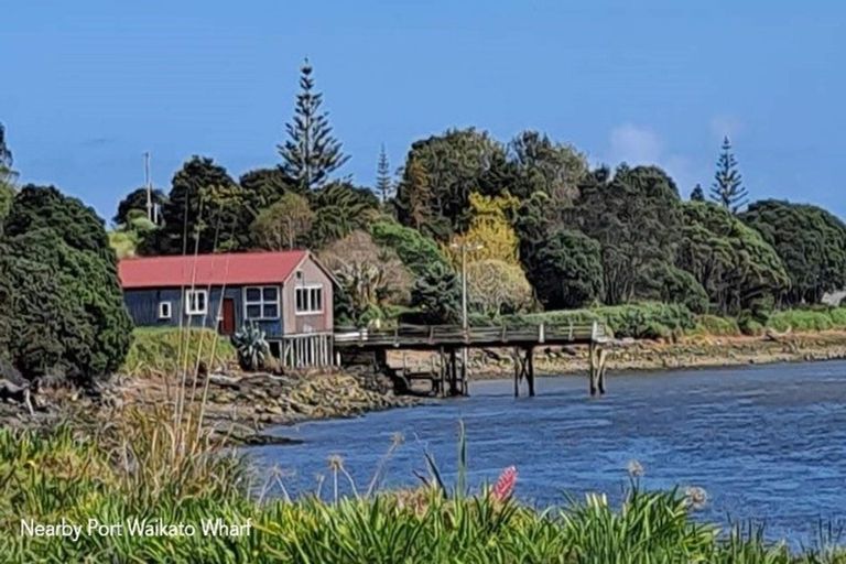 Photo of property in 20 Ashwell Drive, Port Waikato, Tuakau, 2695
