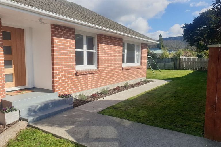 Photo of property in 23 Palmer Crescent, Silverstream, Upper Hutt, 5019