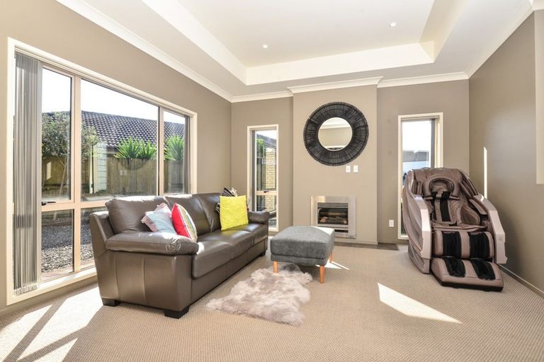 Photo of property in 6 Cleeve Close, Huntington, Hamilton, 3210