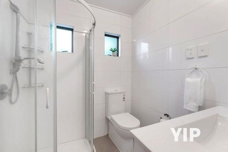 Photo of property in 33 Hindmarsh Street, Johnsonville, Wellington, 6037