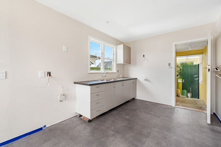 Photo of property in 30 Duff Crescent, Highbury, Palmerston North, 4412