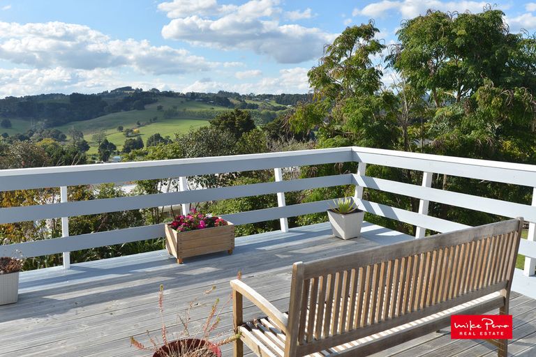 Photo of property in 14 Ascot Avenue, Te Kamo, Whangarei, 0112