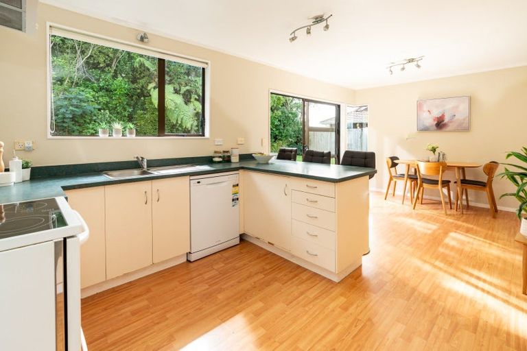 Photo of property in 65 Rangoon Street, Khandallah, Wellington, 6035