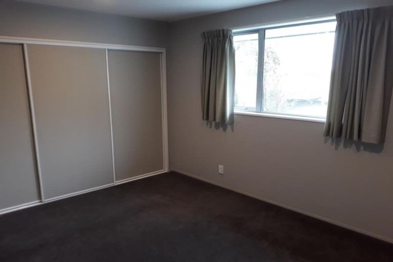 Photo of property in 2/113 Osborne Street, Waltham, Christchurch, 8011