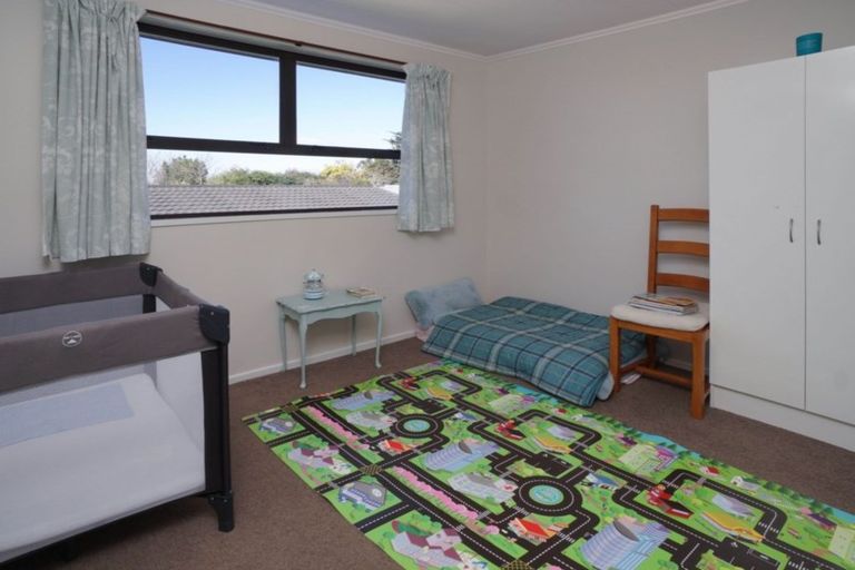 Photo of property in 61 Seddon Street, Rangiora, 7400