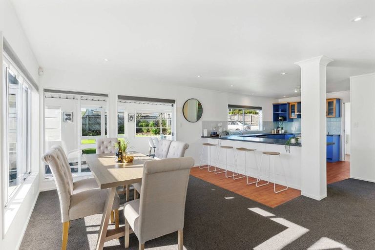 Photo of property in 141 Pah Road, Cockle Bay, Auckland, 2014