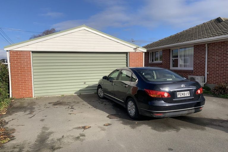 Photo of property in 71 Waimairi Road, Upper Riccarton, Christchurch, 8041