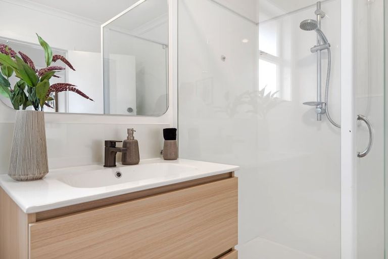 Photo of property in 15 Odette Street, Bader, Hamilton, 3206