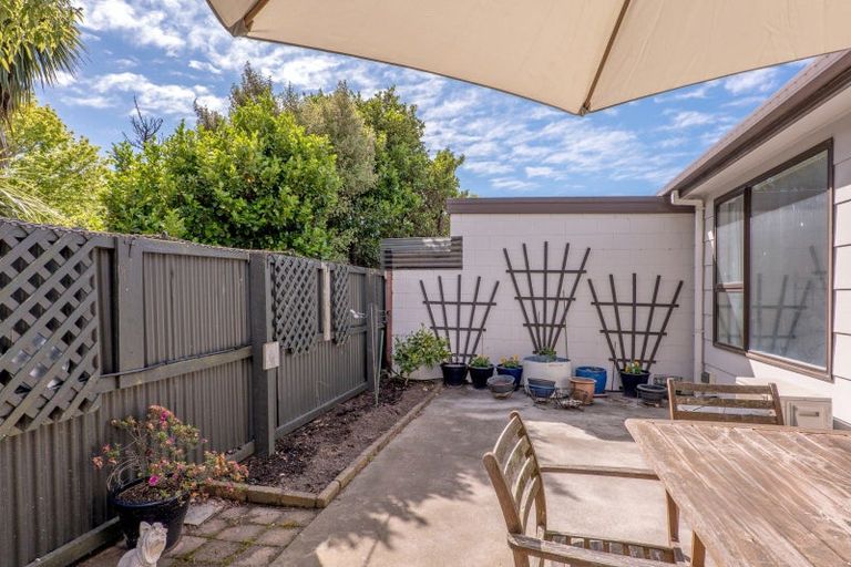 Photo of property in 3/15 Goldsmith Place, Waltham, Christchurch, 8023