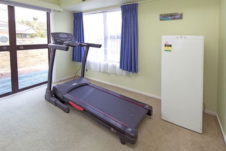 Photo of property in 1/34 Elizabeth Street, Orewa, 0931