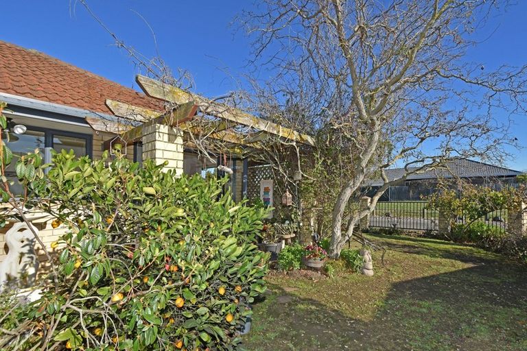 Photo of property in 29 Cossar Street, Burwood, Christchurch, 8083