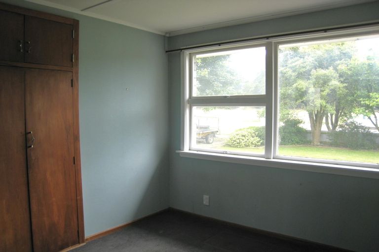 Photo of property in 9 Queen Street, Pareora, 7912