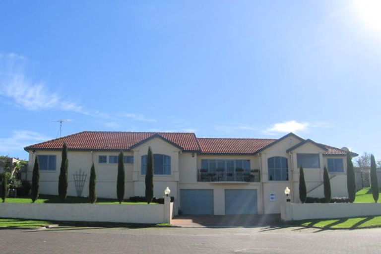 Photo of property in 8 Calypso Rise, Flagstaff, Hamilton, 3210