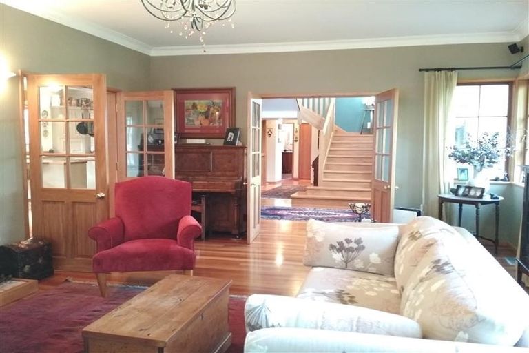 Photo of property in 79 Simla Crescent, Khandallah, Wellington, 6035