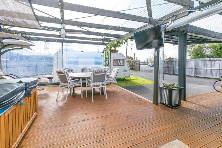 Photo of property in 8a Richardson Road, Bader, Hamilton, 3206