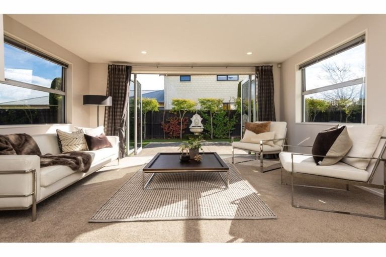 Photo of property in 41 Riverwood Boulevard, Redwood, Christchurch, 8051