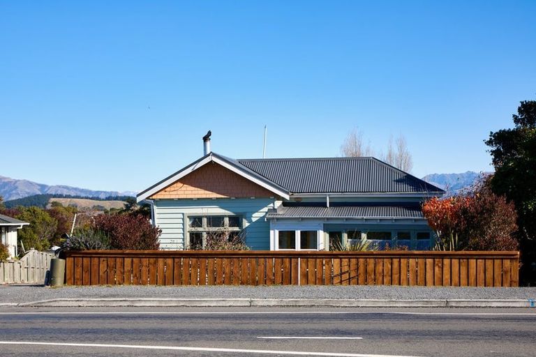 Photo of property in 123 Beach Road, Kaikoura, 7300
