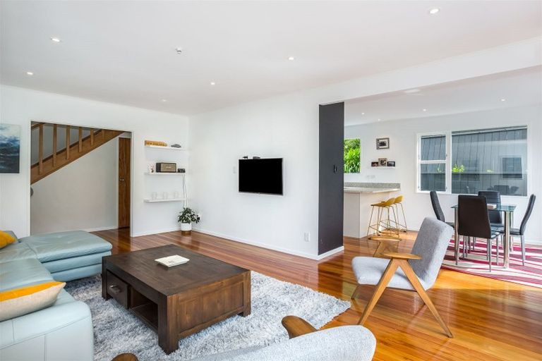 Photo of property in 5 Spey Place, Papakowhai, Porirua, 5024