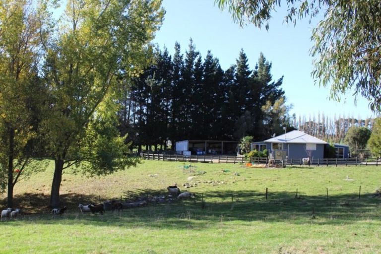 Photo of property in 175 Umutaoroa Road, Dannevirke, 4978