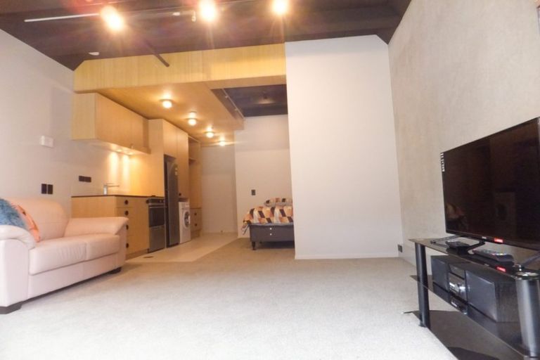 Photo of property in Vedado Apartments, 107/41 Hopper Street, Mount Cook, Wellington, 6011