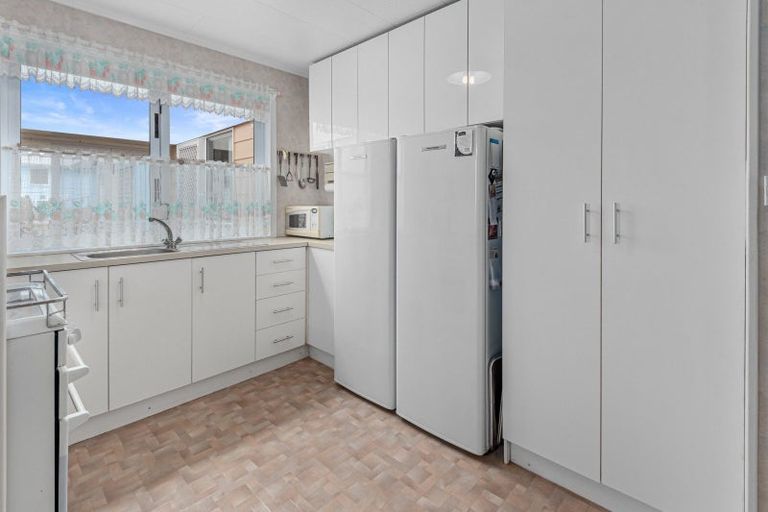 Photo of property in 1979 Ngunguru Road, Ngunguru, Whangarei, 0173