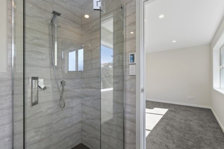 Photo of property in 79 Woburn Road, Woburn, Lower Hutt, 5010