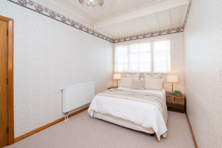 Photo of property in 11 Lucy Road, Bluff Hill, Napier, 4110