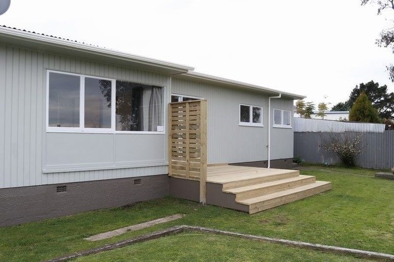 Photo of property in 18 Murch Place, Tawhero, Whanganui, 4500