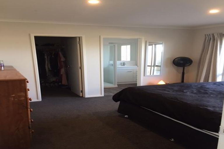 Photo of property in 25 Oka Street, Papamoa Beach, Papamoa, 3118