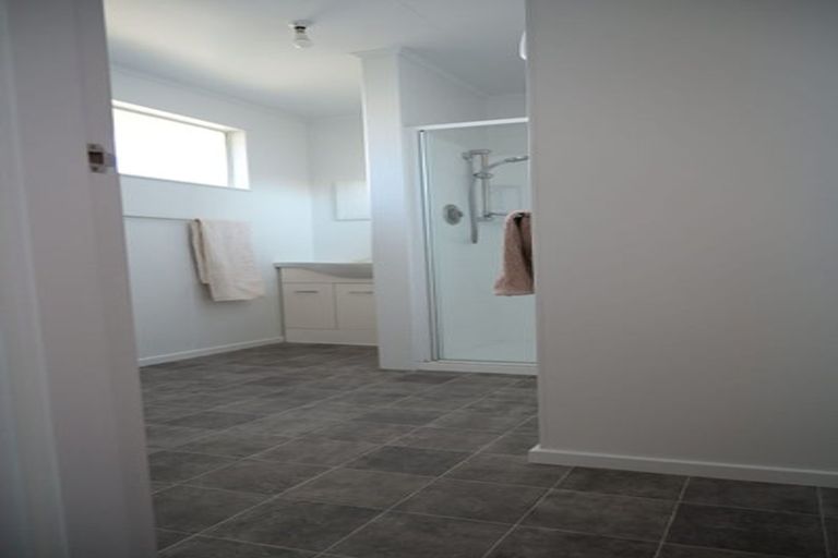 Photo of property in 1/5 Lichfield Street, Stoke, Nelson, 7011