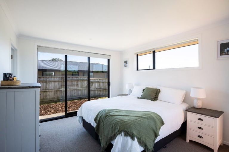 Photo of property in 17 Jersey Place, Bell Block, New Plymouth, 4312