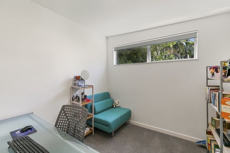 Photo of property in 15/7 Handyside Street, Tawa, Wellington, 5028