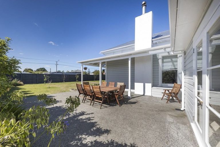 Photo of property in 20 Dundas Road, Sanson, 4817