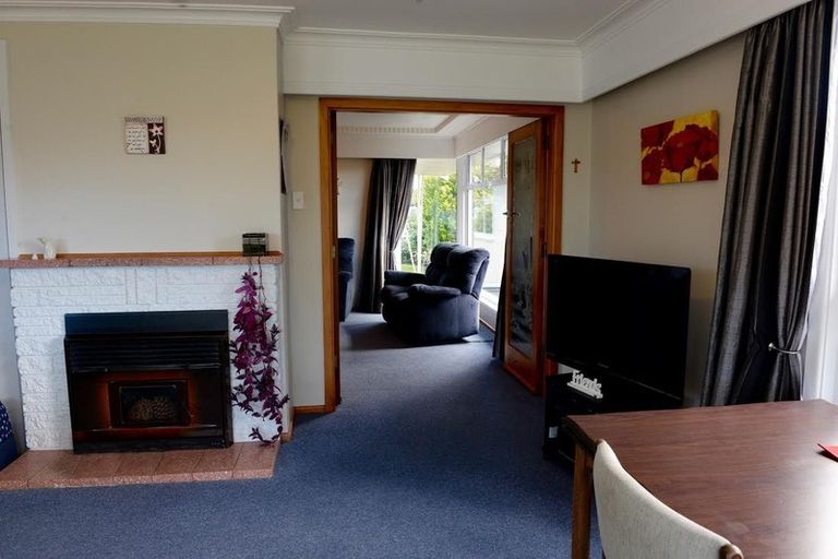 Photo of property in 16 Sandringham Street, Oamaru North, Oamaru, 9400