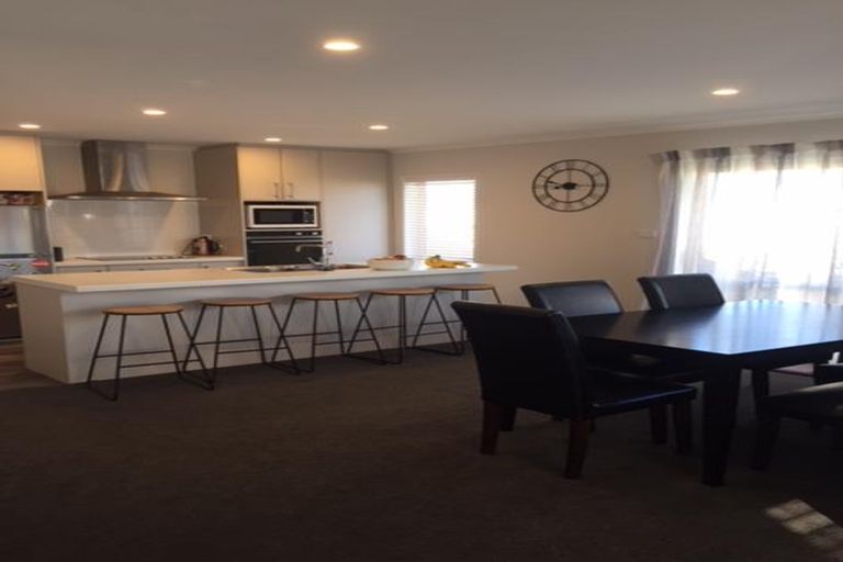 Photo of property in 25 Oka Street, Papamoa Beach, Papamoa, 3118