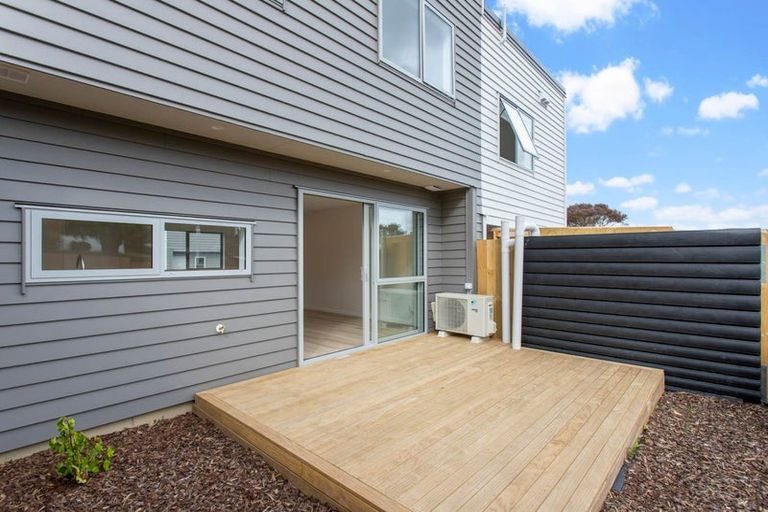 Photo of property in 19e Chislehurst Street, Henderson, Auckland, 0612