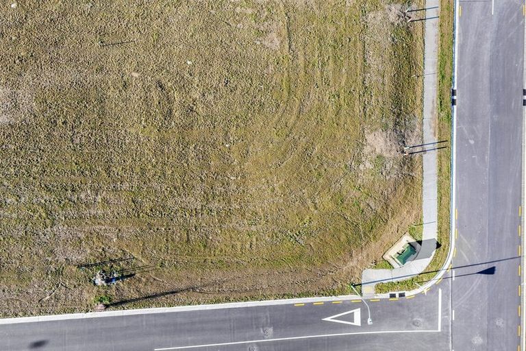 Photo of property in 31 Koreke Loop, Lake Hawea, 9382